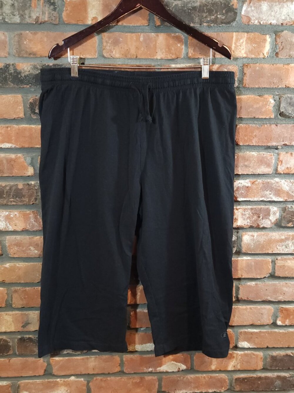 Champion Lightweight C Logo Lounge Capri in Black Athleisure Casual Women's XL - Picture 4 of 8